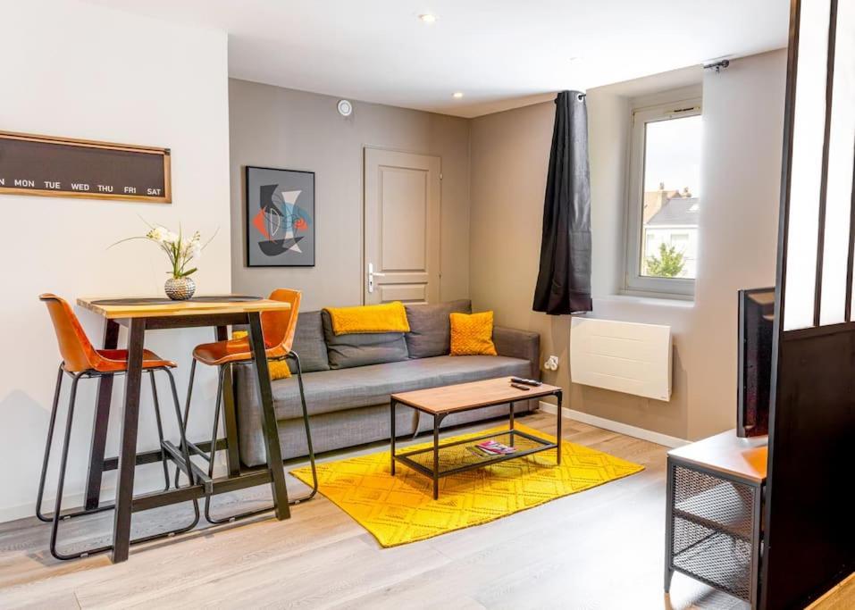Easyhome L'Industriel Dunkirk Exteriör bild